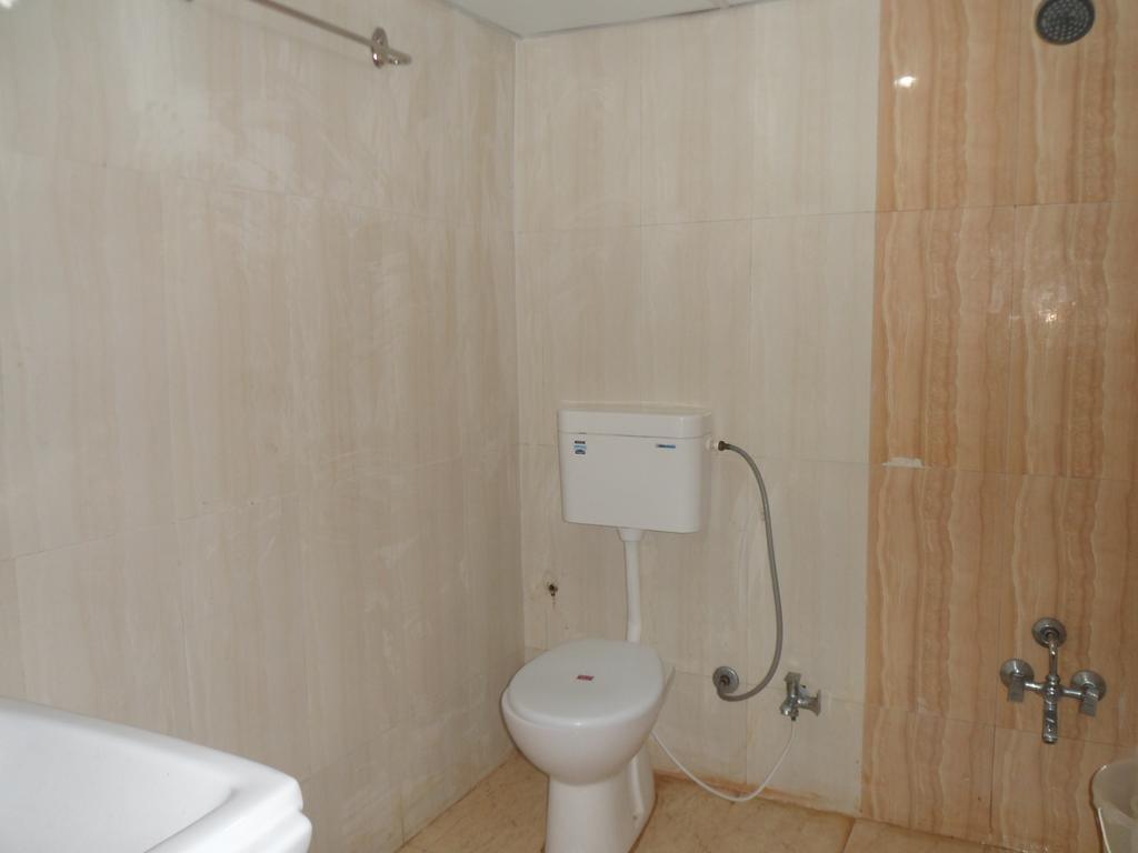 Hotel Avion Inn Ahmedabad Ruang foto