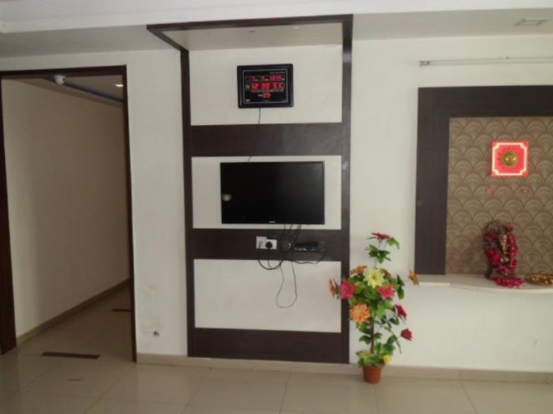 Hotel Avion Inn Ahmedabad Bagian luar foto